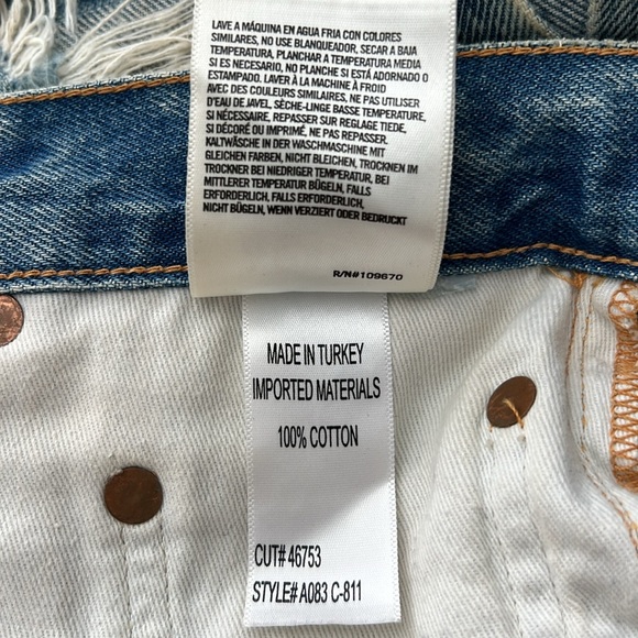 High-rise denim jean shorts - Picture 9 of 9